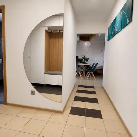 Bytca Central Apartment Apartamento *