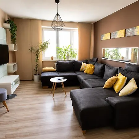 Bytca Central Apartment *